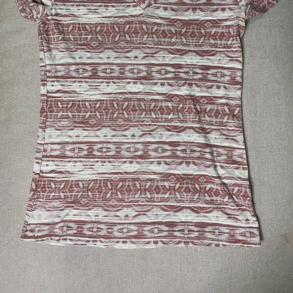 Mossimo Top - Picture 2 of 3